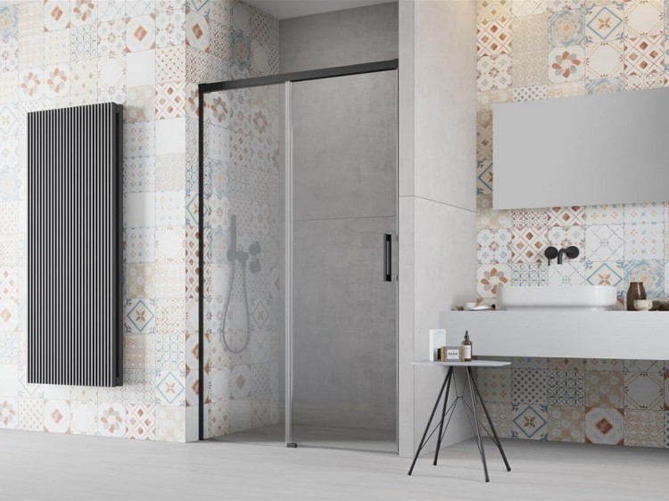 2. IDEA-BLACK-DWJ-drzwi-wnekowe-lewe-radaway.jpg